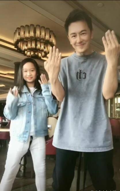 娱乐圈大爆料陈浩民是谁,揭秘陈浩民背后的惊人真相 第1张 娱乐圈大爆料陈浩民是谁,揭秘陈浩民背后的惊人真相 第1张