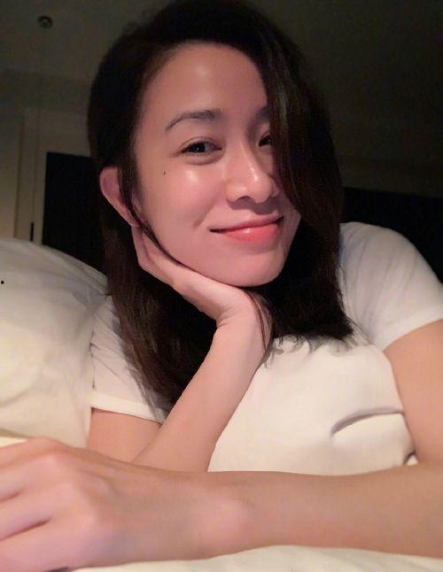 搞笑明星爆料网红视频合集,笑料百出！搞笑明星揭秘网红幕后趣事合集  第1张